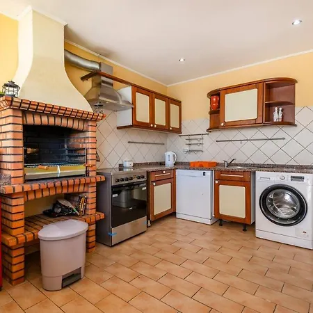 Vakantiehuis Solar Do Castelo With Pool *