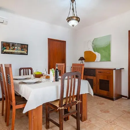 Solar Do Castelo With Pool Vakantiehuis Albufeira