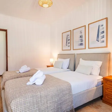 Solar Do Castelo With Pool