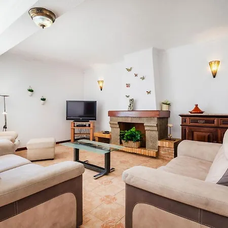 Solar Do Castelo With Pool & Private Albufeira