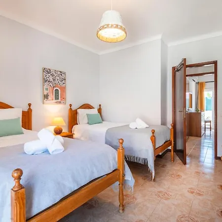 Gasthuis Solar Do Castelo With Pool & Private Albufeira