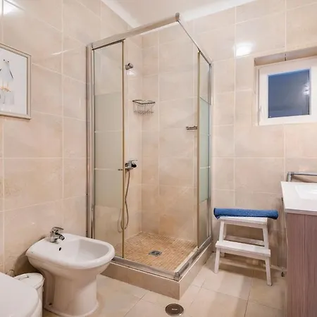 Solar Do Castelo With Pool & Private Gasthuis