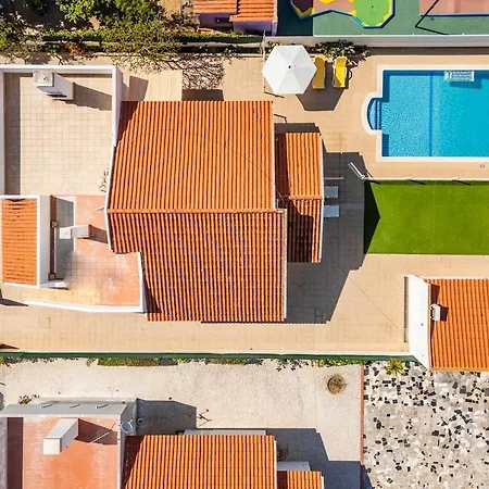 Solar Do Castelo With Pool & Private Albufeira