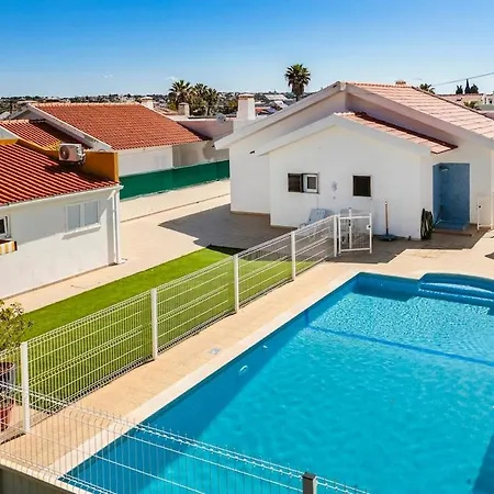 Gasthuis Solar Do Castelo With Pool & Private Albufeira
