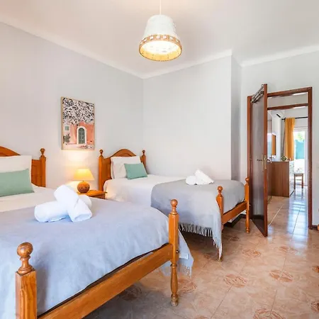 Solar Do Castelo With Pool & Private Albufeira