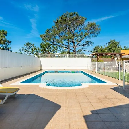 Gasthuis Solar Do Castelo With Pool & Private Albufeira