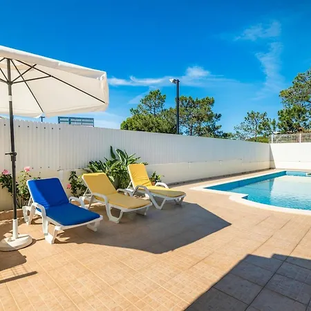 Solar Do Castelo With Pool & Private Gasthuis