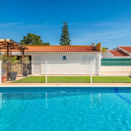 Gasthuis Solar Do Castelo With Pool & Private Albufeira